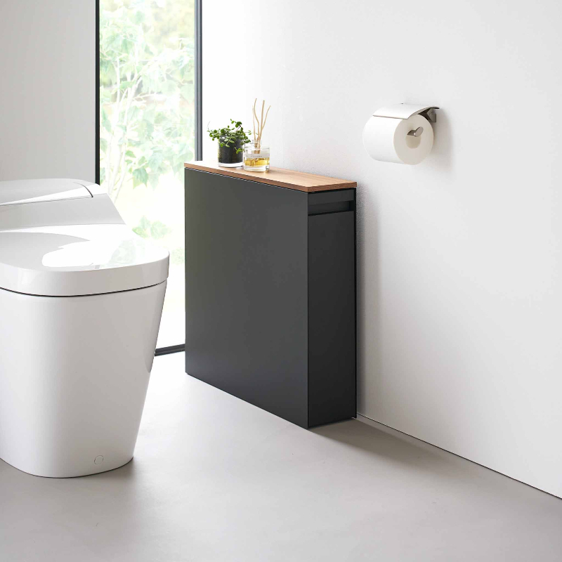 Yamazaki design essenziale per un pratico contenitore